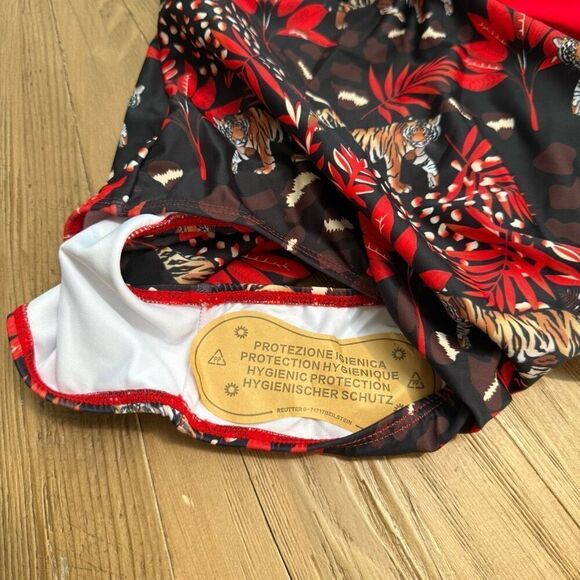 Red front strappy cross cross one piece floral swimsuit size medium - Picture 3 of 5